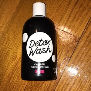 Charcoal body wash